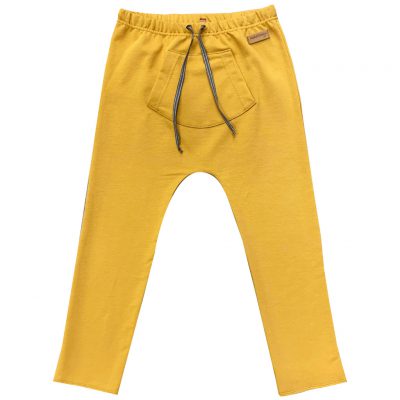 Mustard pants with a pocket